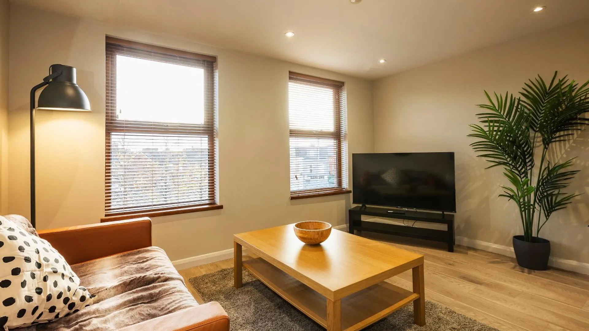 Apartment The Titanic -1Bd Trendy Ap -Gold Short Term Stays Belfast United Kingdom